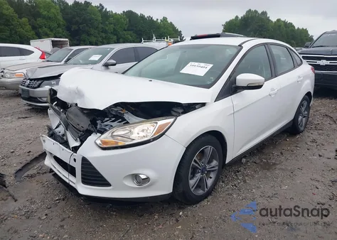 2014 Ford Focus Se from USA, damaged, VIN 1FADP3F28EL395872